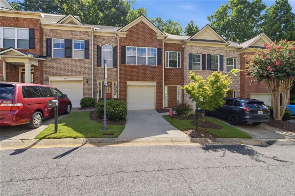 3 bedroom, 4 bathroom, 2,083 sq ft townhouse under contract at 958 Firethorne Pass, Cumming, GA 30040
