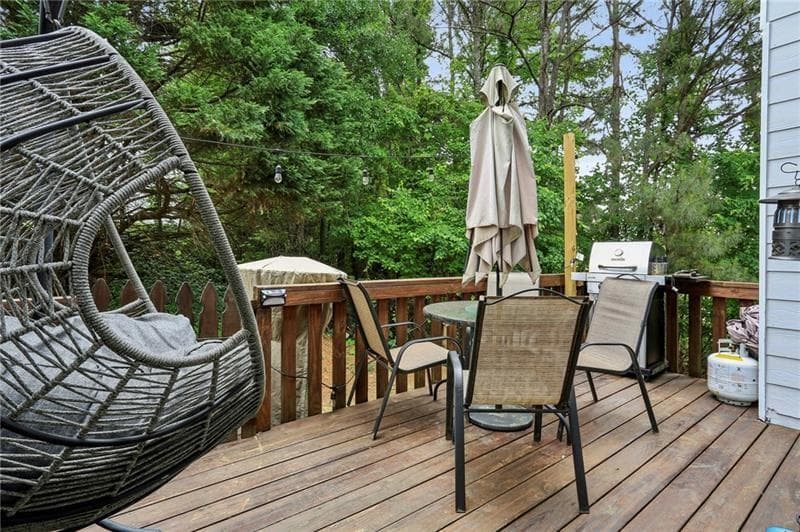 3 bedroom, 4 bathroom, 1,980 sq ft townhouse for sale at 5338 Pinnacle Peak Lane, Norcross, GA 30071 — photo 6