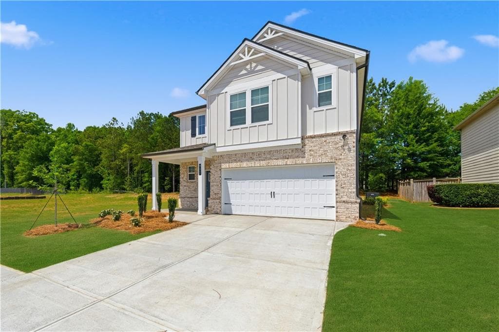 4 bedroom, 4 bathroom, 2,400 sq ft single family residence under contract at 149 Geranium Lane, Covington, GA 30016 — photo 3
