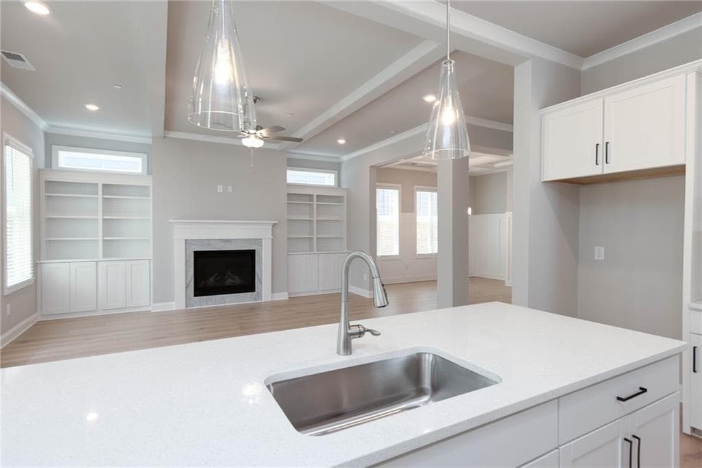 4 bedroom, 4 bathroom, 2,676 sq ft single family residence for sale at 5635 Meadowstone Walk, Kennesaw, GA 30152 — photo 9