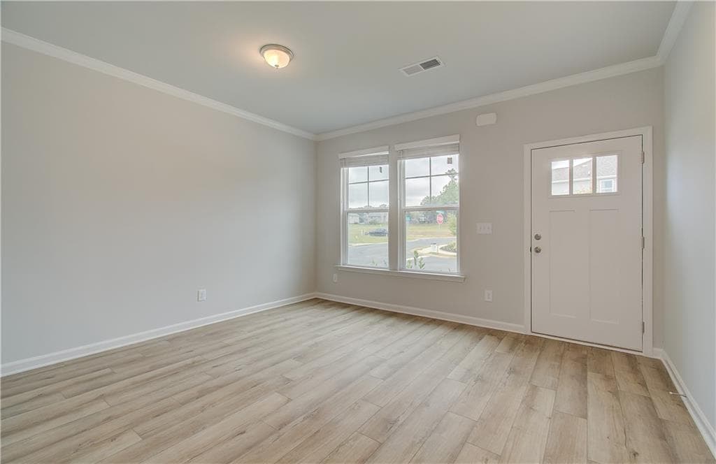4 bedroom, 3 bathroom, 2,502 sq ft single family residence for sale at 161 St Annes Place, Covington, GA 30016 — photo 5