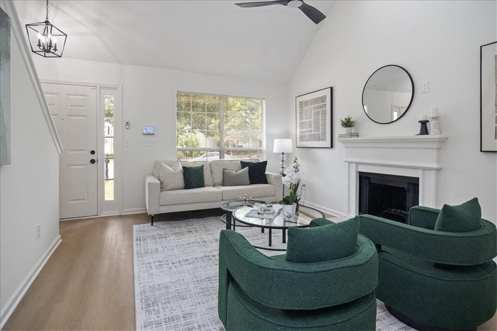 3 bedroom, 3 bathroom, 1,394 sq ft single family residence for sale at 4033 Ravenwood Court, Union City, GA 30291 — photo 7