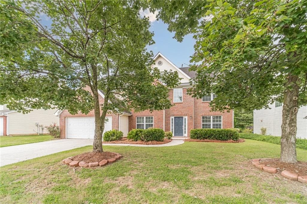 5 bedroom, 3 bathroom, 2,740 sq ft single family residence for sale at 769 Roxholly Lane, Buford, GA 30518 — photo 7
