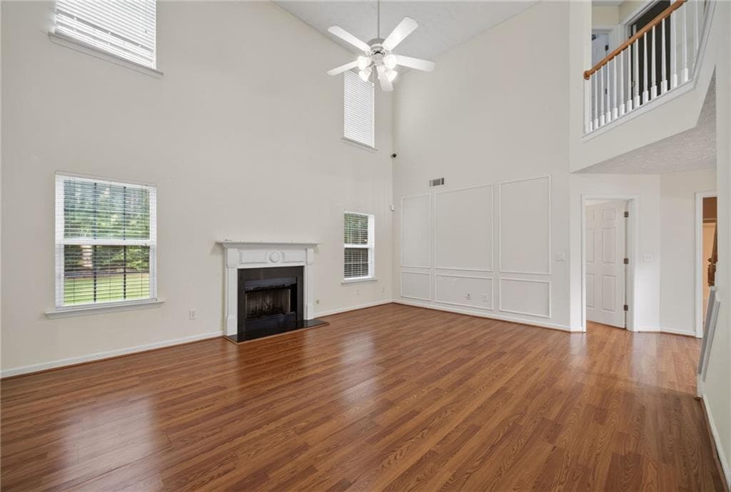 5 bedroom, 3 bathroom, 2,740 sq ft single family residence for sale at 769 Roxholly Lane, Buford, GA 30518 — photo 2