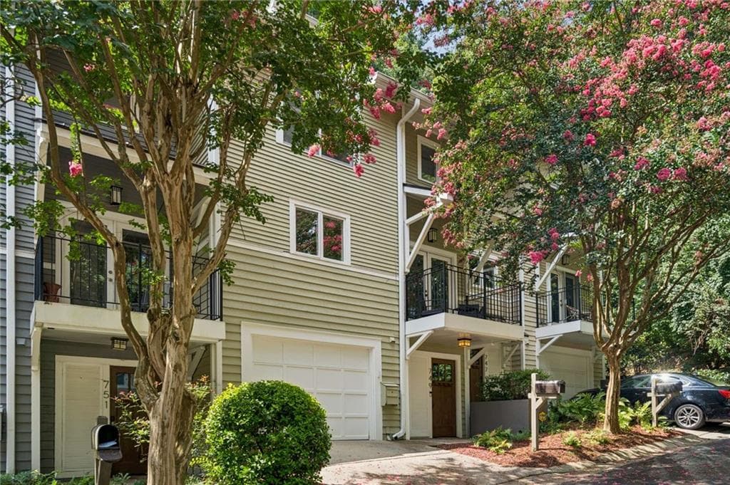 3 bedroom, 3 bathroom, 1,700 sq ft townhouse for sale at 749 Hillpine Terrace, Atlanta, GA 30306