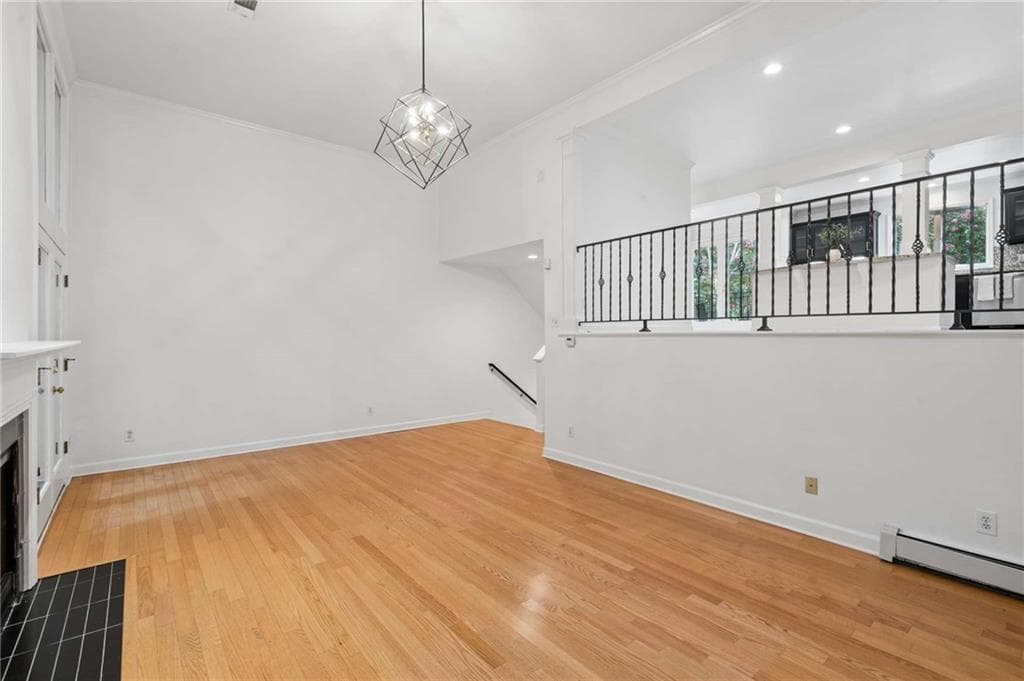 3 bedroom, 3 bathroom, 1,700 sq ft townhouse for sale at 749 Hillpine Terrace, Atlanta, GA 30306 — photo 8
