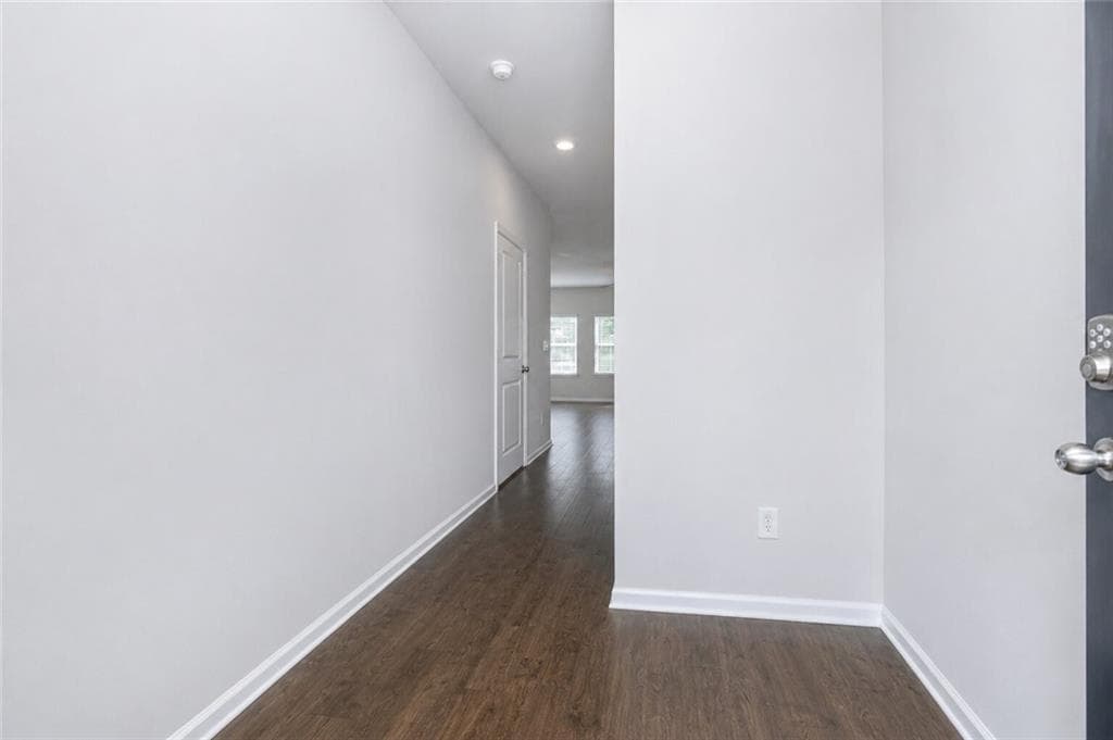 3 bedroom, 3 bathroom, 1,528 sq ft townhouse for rent at 3370 Highbury Way, Lithonia, GA 30038 for $1,995 a month — photo 2