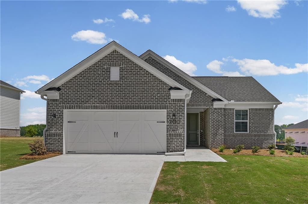 4 bedroom, 3 bathroom, 2,124 sq ft single family residence for sale at 253 Nesta Grove Drive, Locust Grove, GA 30248
