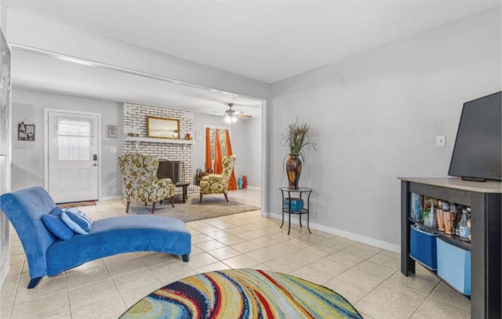 3 bedroom, 2 bathroom, 1,654 sq ft single family residence for sale at 4364 Housworth Drive, Lithonia, GA 30038 — photo 6