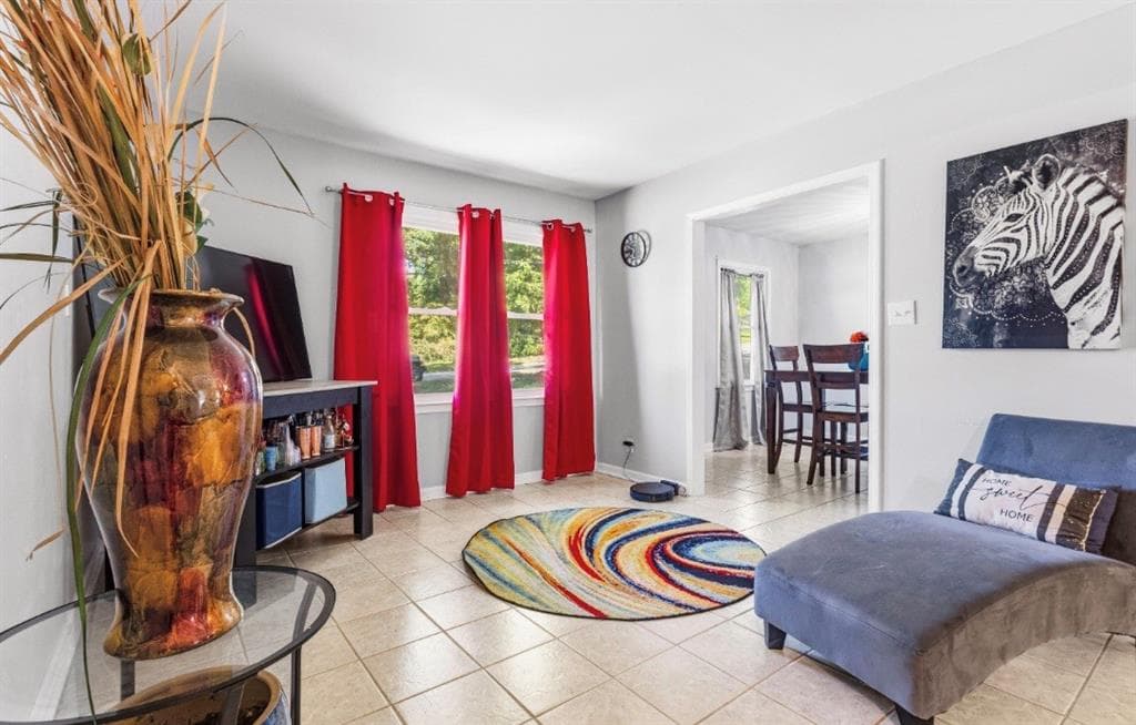 3 bedroom, 2 bathroom, 1,654 sq ft single family residence for sale at 4364 Housworth Drive, Lithonia, GA 30038 — photo 7