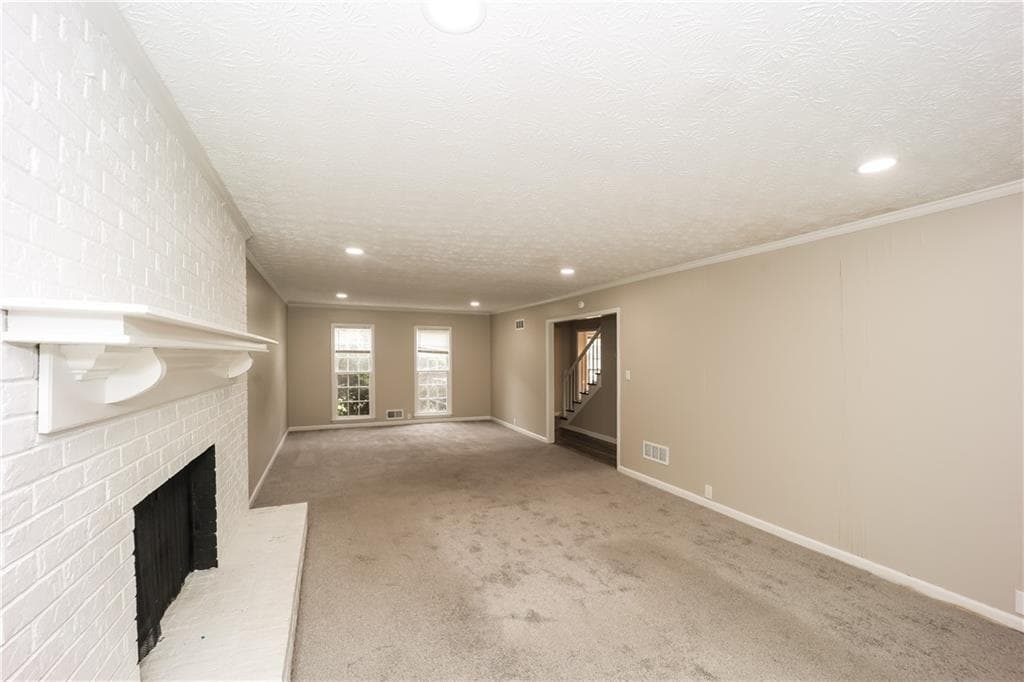 5 bedroom, 3 bathroom, 2,724 sq ft single family residence for sale at 535 Westbridge Drive, Fayetteville, GA 30214 — photo 6