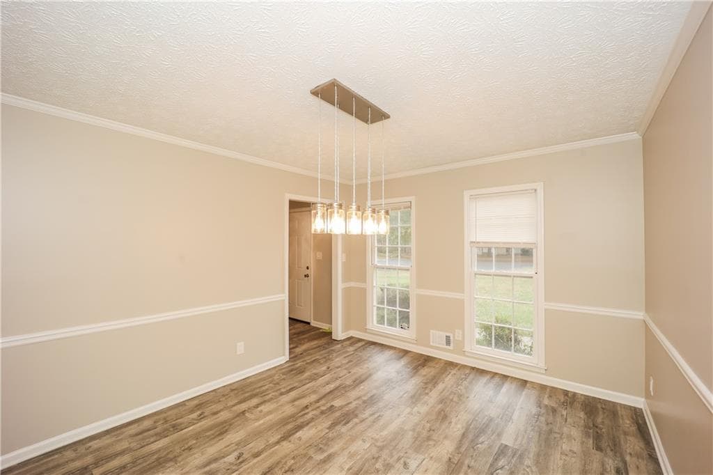5 bedroom, 3 bathroom, 2,724 sq ft single family residence for sale at 535 Westbridge Drive, Fayetteville, GA 30214 — photo 8
