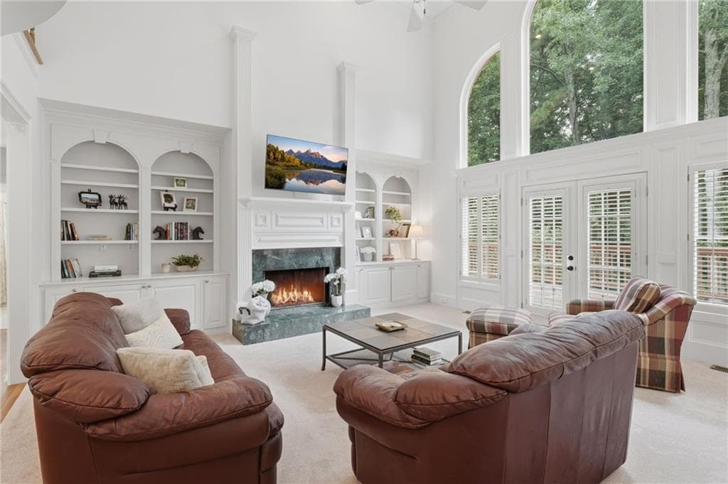 6 bedroom, 5 bathroom, 6,027 sq ft single family residence under contract at 12125 Helleri Hollow, Johns Creek, GA 30005 — photo 3
