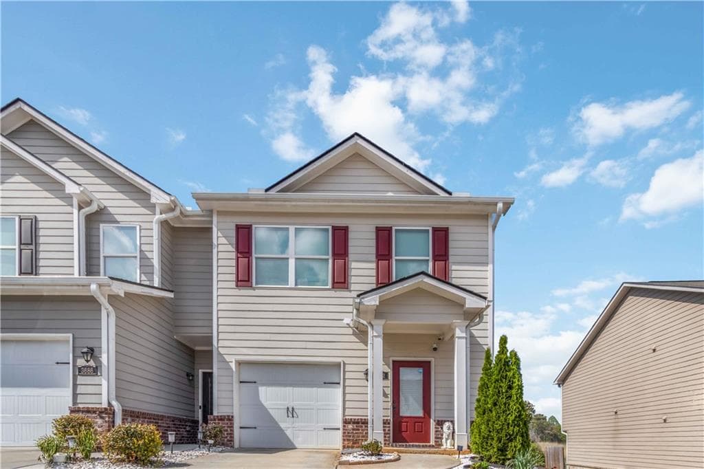 3 bedroom, 3 bathroom, 1,360 sq ft townhouse for sale at 3682 Acorn Drive 17, Oakwood, GA 30566 — photo 2