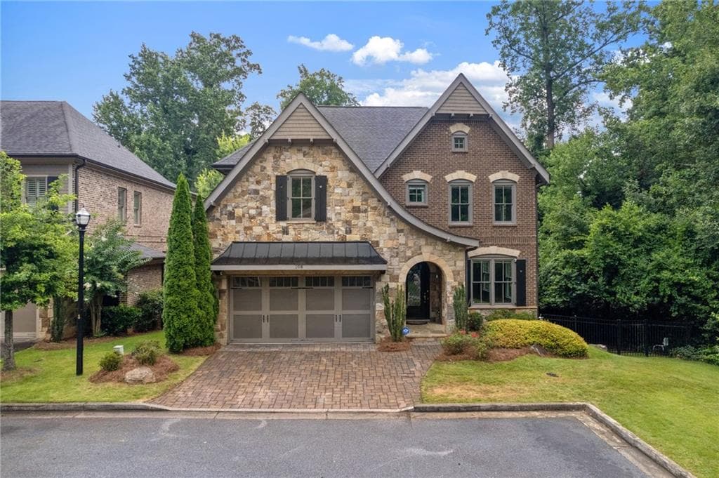 6 bedroom, 7 bathroom, 5,890 sq ft single family residence for sale at 108 Walden Square Way, Decatur, GA 30030 — photo 4