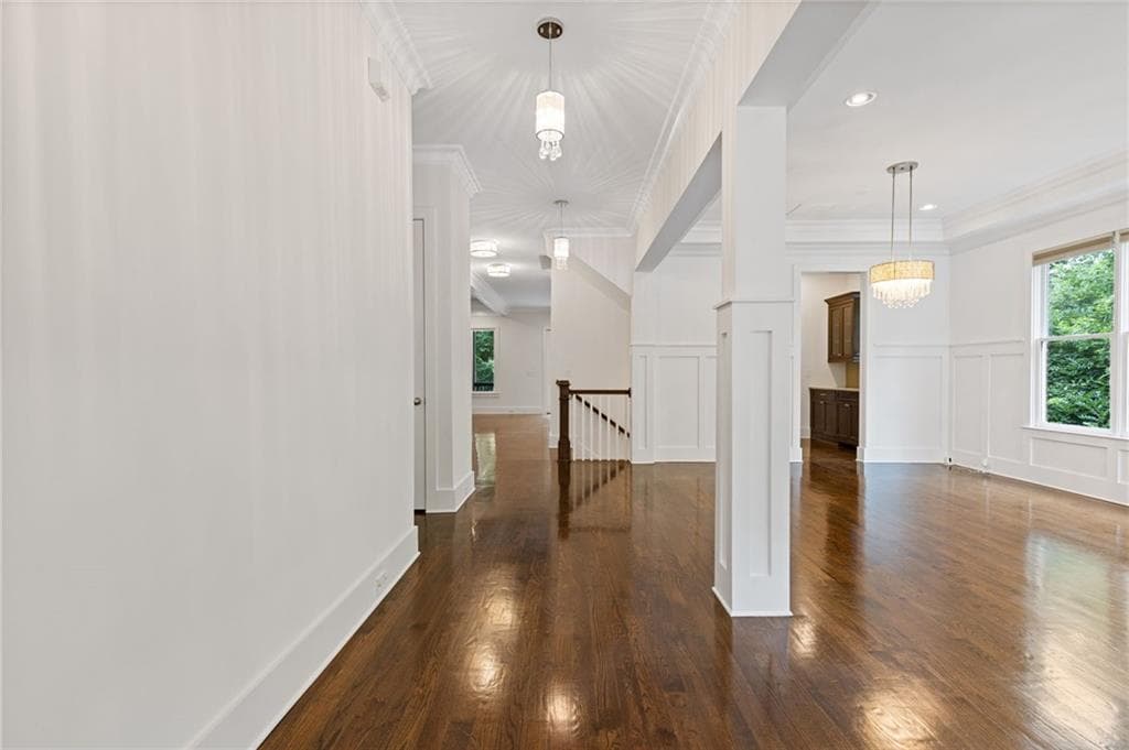 6 bedroom, 7 bathroom, 5,890 sq ft single family residence for sale at 108 Walden Square Way, Decatur, GA 30030 — photo 7