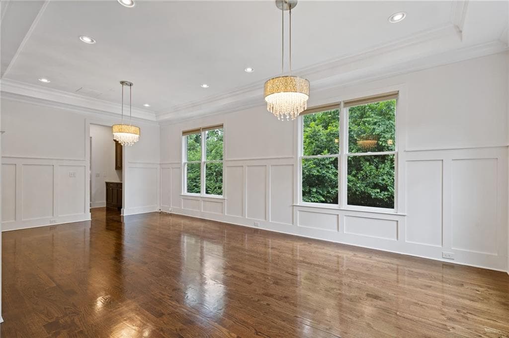6 bedroom, 7 bathroom, 5,890 sq ft single family residence for sale at 108 Walden Square Way, Decatur, GA 30030 — photo 9