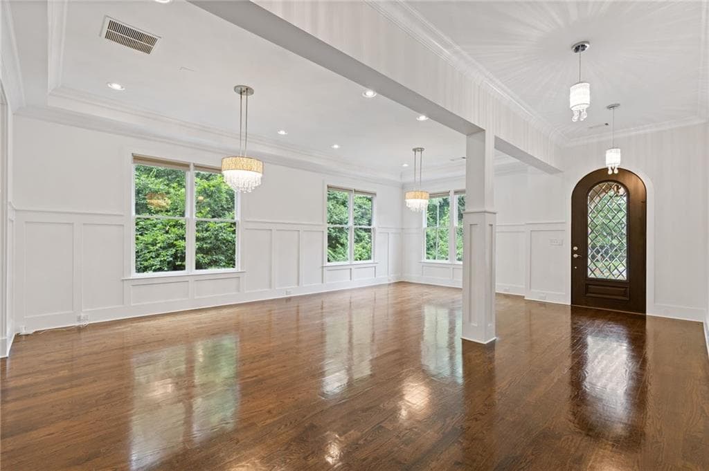 6 bedroom, 7 bathroom, 5,890 sq ft single family residence for sale at 108 Walden Square Way, Decatur, GA 30030 — photo 10