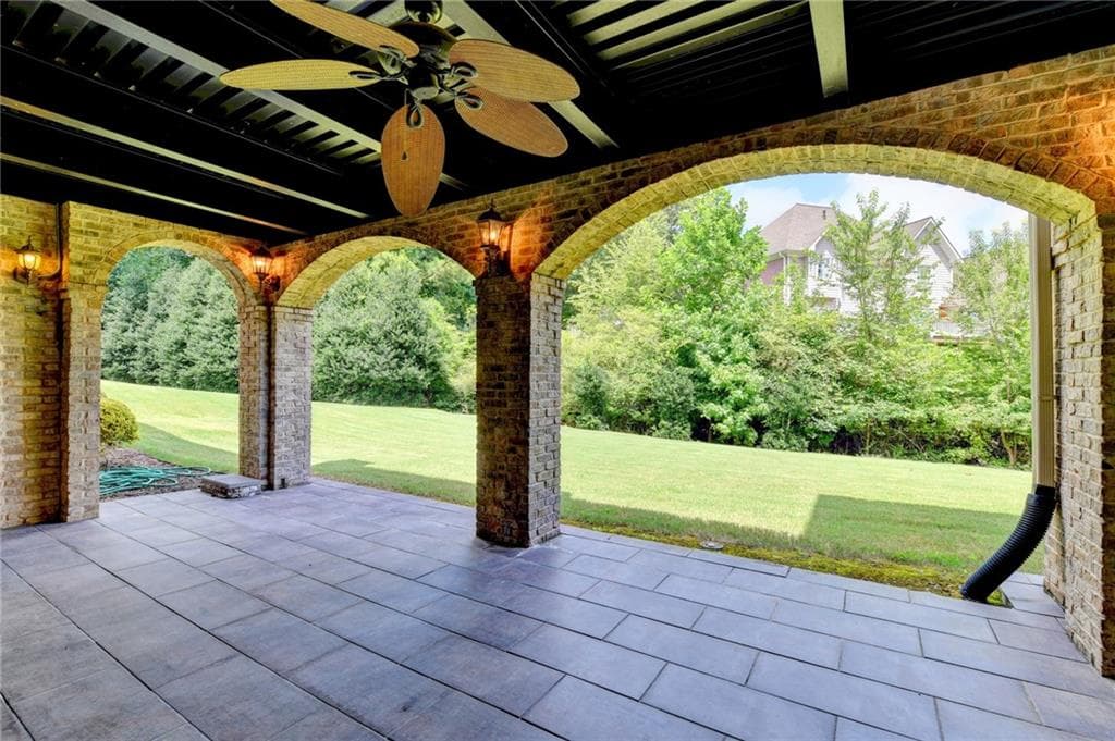 5 bedroom, 6 bathroom, 7,051 sq ft single family residence under contract at 8330 Royal Melbourne Way, Duluth, GA 30097 — photo 6