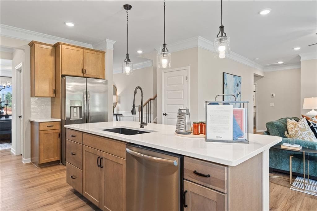 4 bedroom, 3 bathroom, 3,005 sq ft single family residence under contract at 5033 Cecelia Drive, Powder Springs, GA 30127 — photo 10