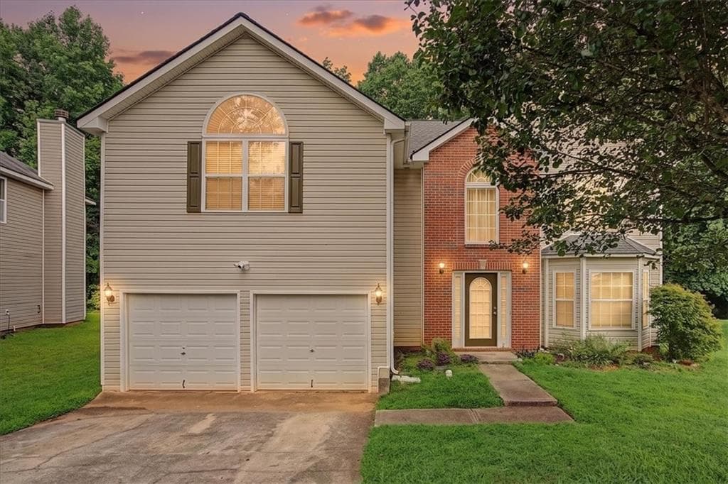 4 bedroom, 3 bathroom, 2,257 sq ft single family residence for rent at 1025 Balsam Wood Trail, Villa Rica, GA 30180 for $2,150 a month — photo 1 of 64