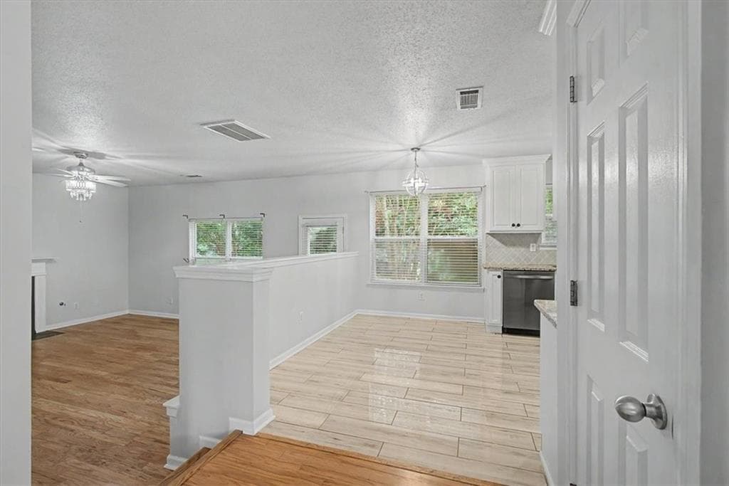 4 bedroom, 3 bathroom, 2,257 sq ft single family residence for rent at 1025 Balsam Wood Trail, Villa Rica, GA 30180 for $2,150 a month — photo 8