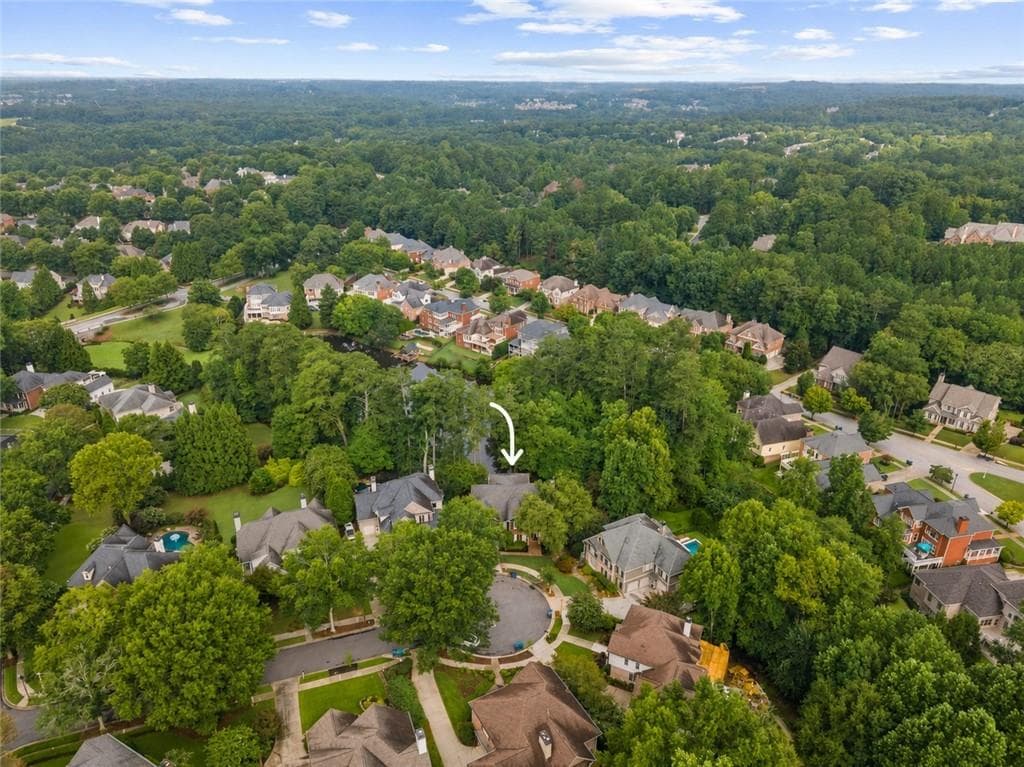 6 bedroom, 5 bathroom, 6,493 sq ft single family residence for sale at 4556 Allen Park Path, Suwanee, GA 30024 — photo 5