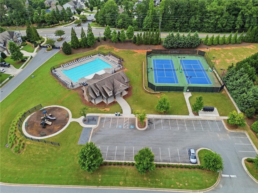 6 bedroom, 6 bathroom, 5,039 sq ft single family residence for sale at 106 Seabiscuit Way, Canton, GA 30115 — photo 4