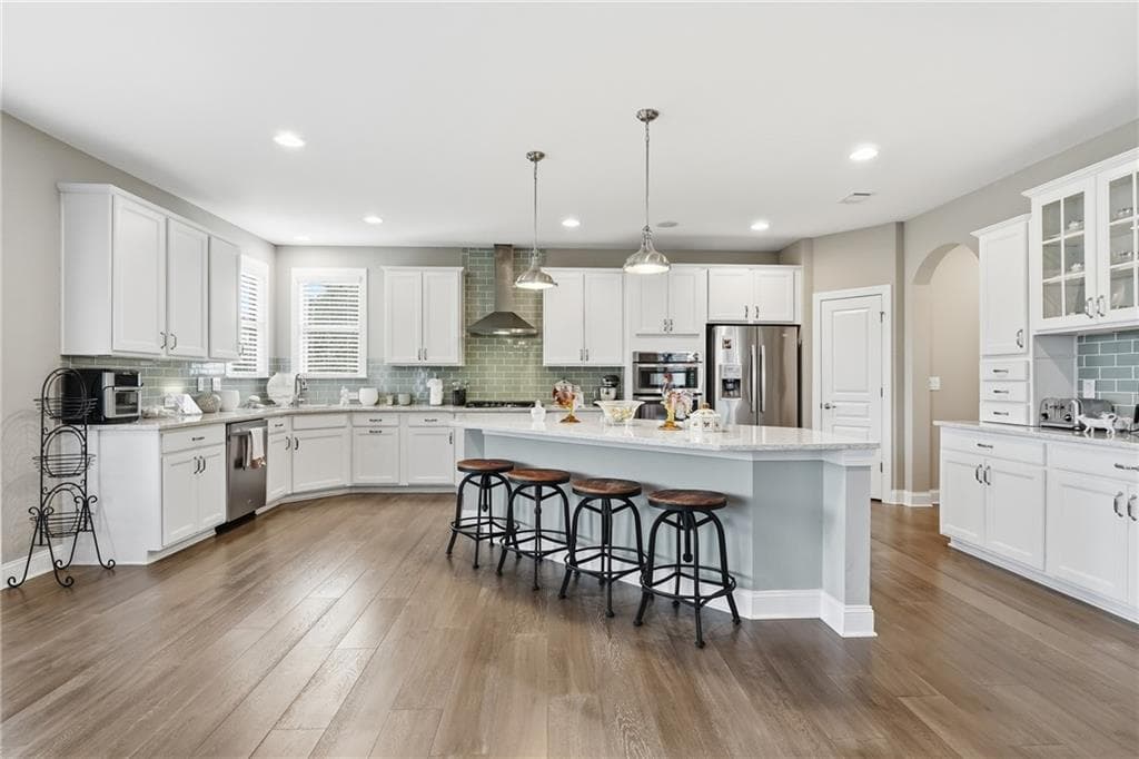 6 bedroom, 6 bathroom, 5,039 sq ft single family residence for sale at 106 Seabiscuit Way, Canton, GA 30115 — photo 9