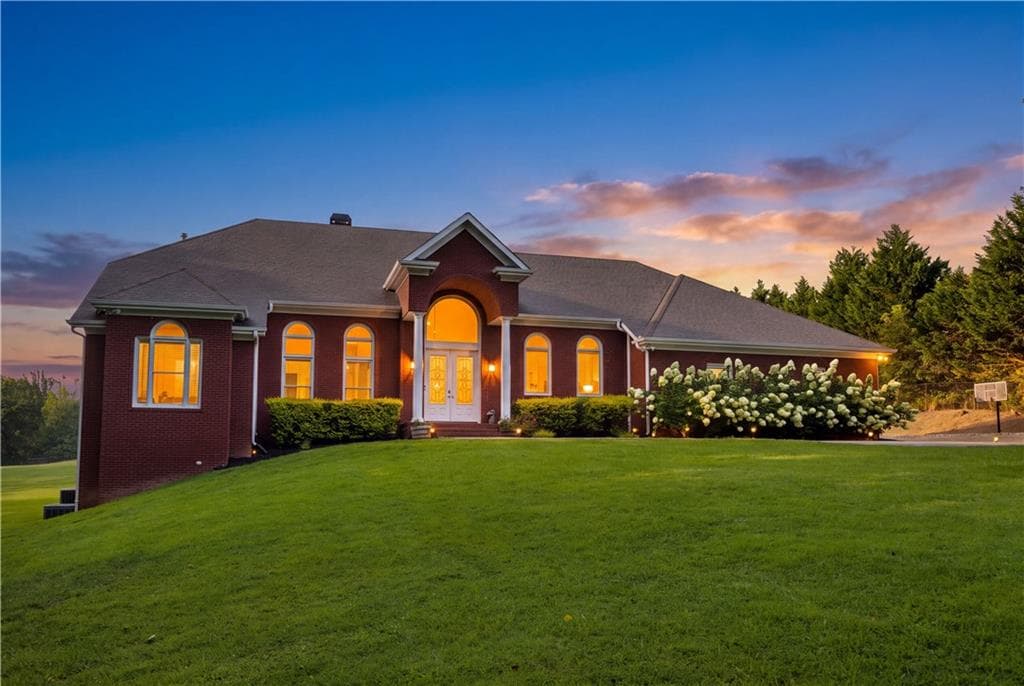 5 bedroom, 5 bathroom, 7,110 sq ft single family residence under contract at 5240 Chestwick Place, Cumming, GA 30040 — photo 3