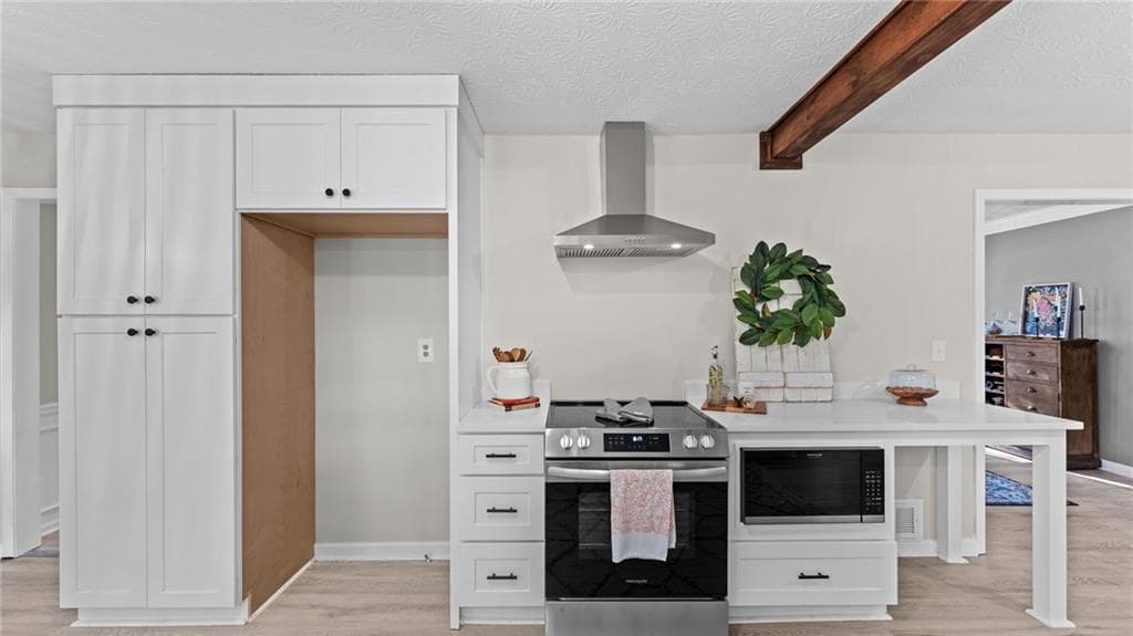 4 bedroom, 3 bathroom, 2,880 sq ft single family residence for sale at 2302 Smokehouse Path, Lawrenceville, GA 30044 — photo 7