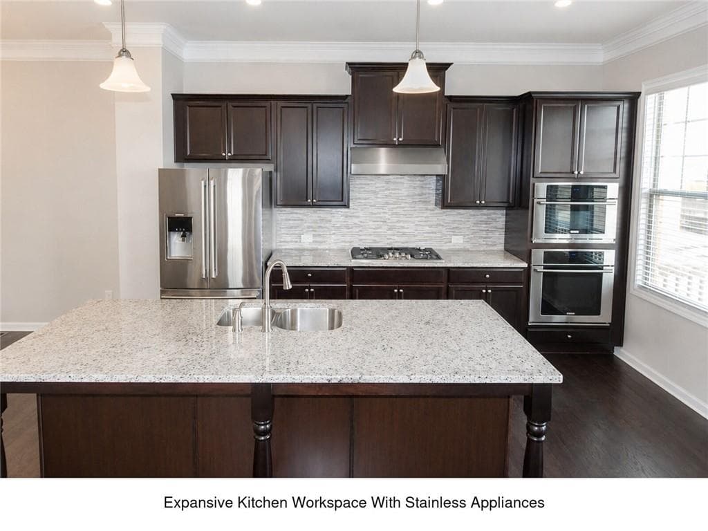 4 bedroom, 3 bathroom, 2,112 sq ft single family residence for rent at 320 Beacons Place, Alpharetta, GA 30005 for $3,350 a month — photo 6