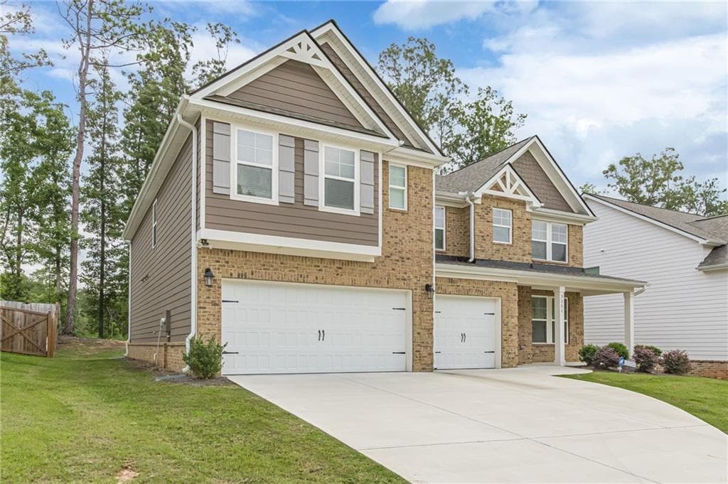 5 bedroom, 4 bathroom, 3,695 sq ft single family residence for sale at 3251 Thicket Lane, Atlanta, GA 30349 — photo 2