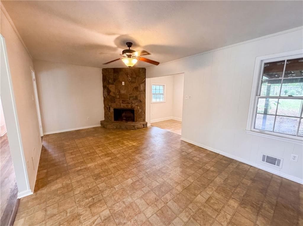 3 bedroom, 2 bathroom, 1,257 sq ft single family residence for sale at 1276 Robin Road, Conyers, GA 30012 — photo 3