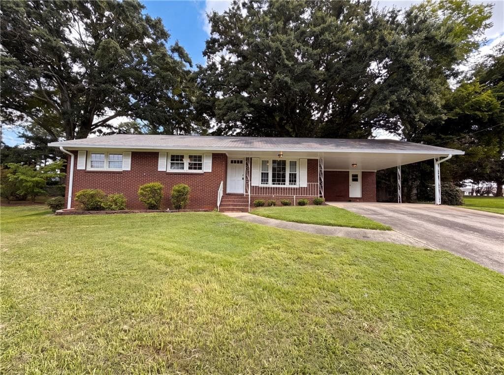 3 bedroom, 2 bathroom, 1,257 sq ft single family residence for sale at 1276 Robin Road, Conyers, GA 30012 — photo 6