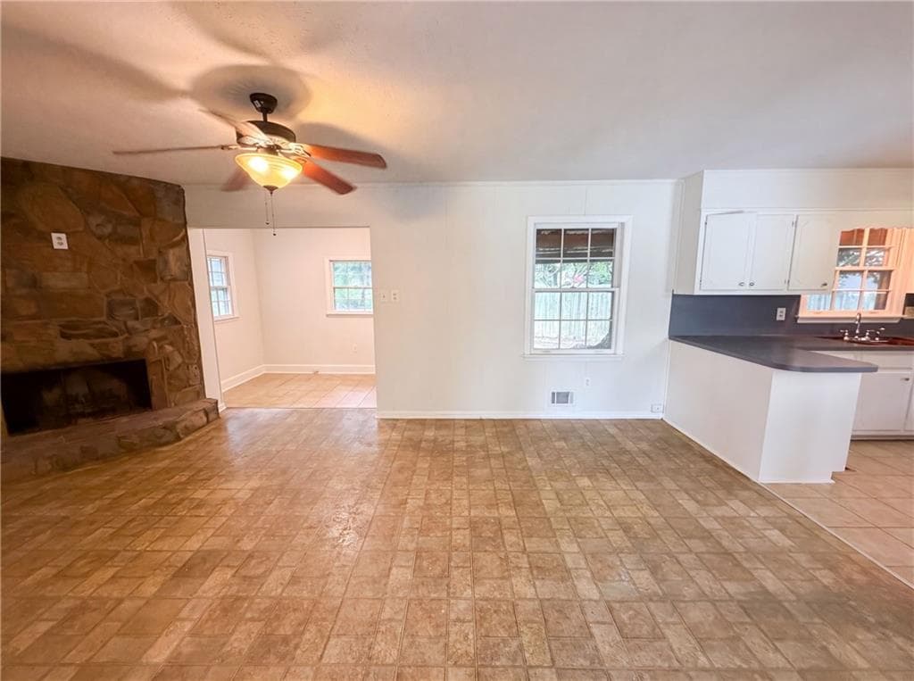 3 bedroom, 2 bathroom, 1,257 sq ft single family residence for sale at 1276 Robin Road, Conyers, GA 30012 — photo 7