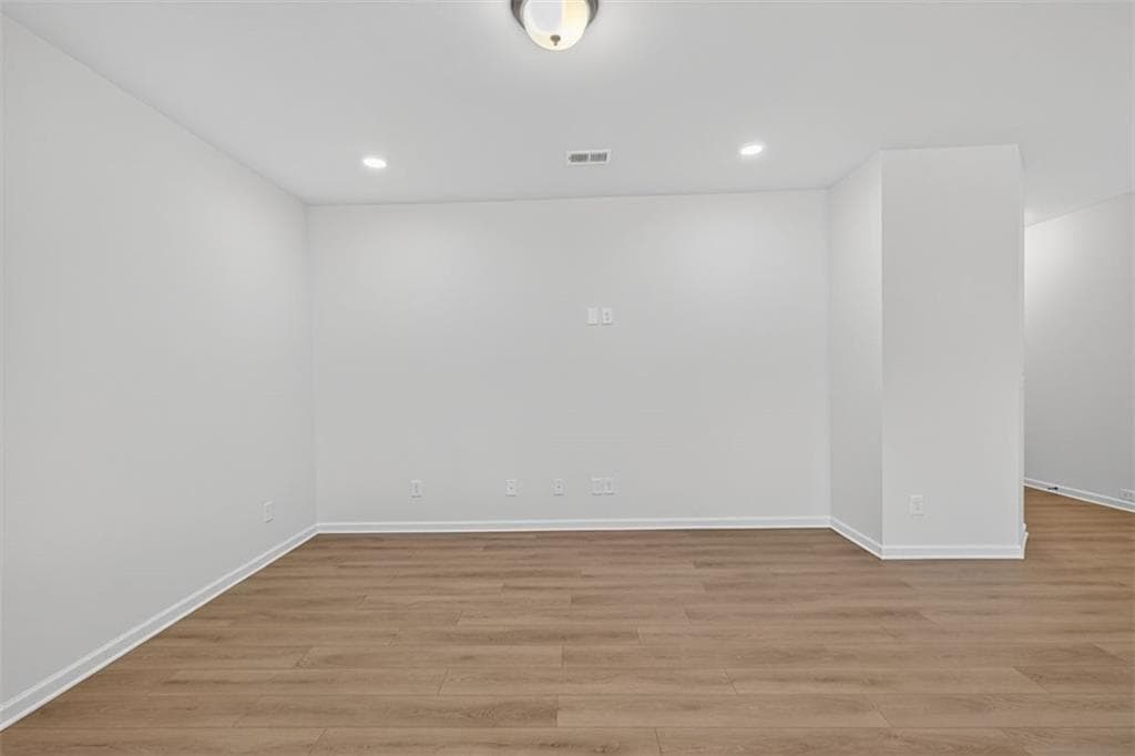 3 bedroom, 3 bathroom, 1,730 sq ft townhouse for sale at 1010 Elowen Drive 95, Austell, GA 30168 — photo 5