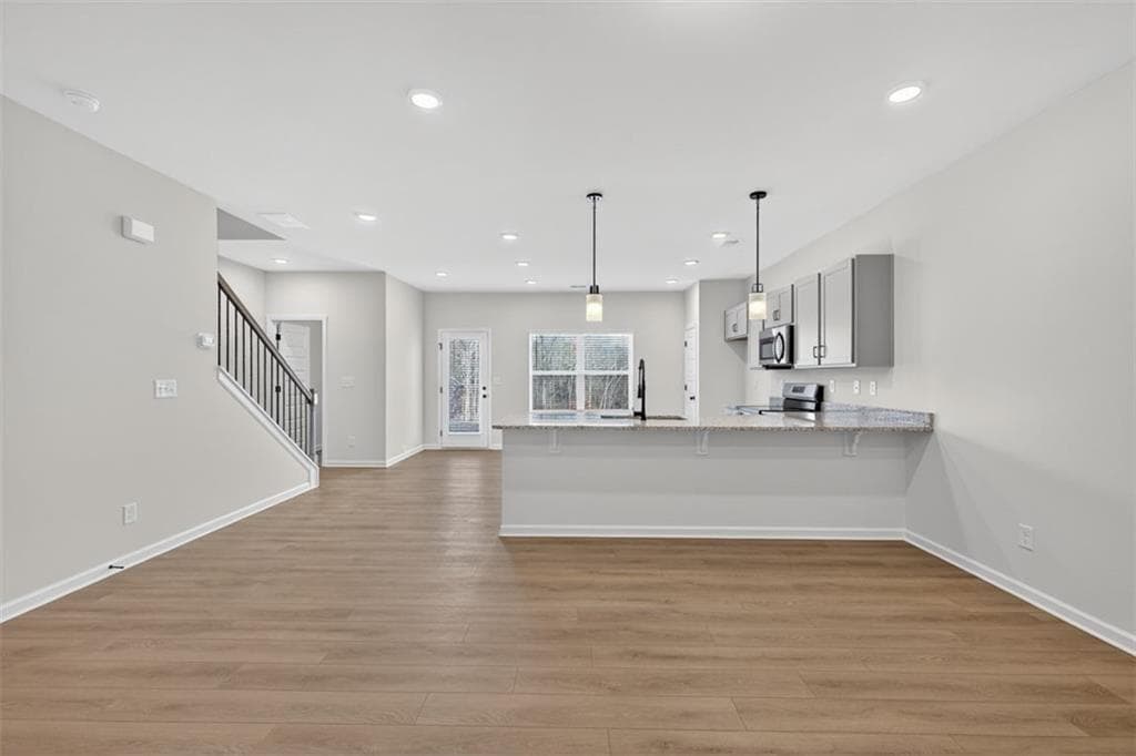 3 bedroom, 3 bathroom, 1,730 sq ft townhouse for sale at 1010 Elowen Drive 95, Austell, GA 30168 — photo 7