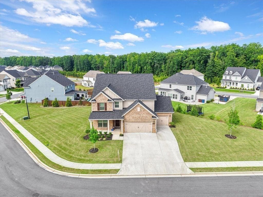 4 bedroom, 4 bathroom, 3,050 sq ft single family residence for sale at 911 Gambino Trace, Peachtree City, GA 30269 — photo 6
