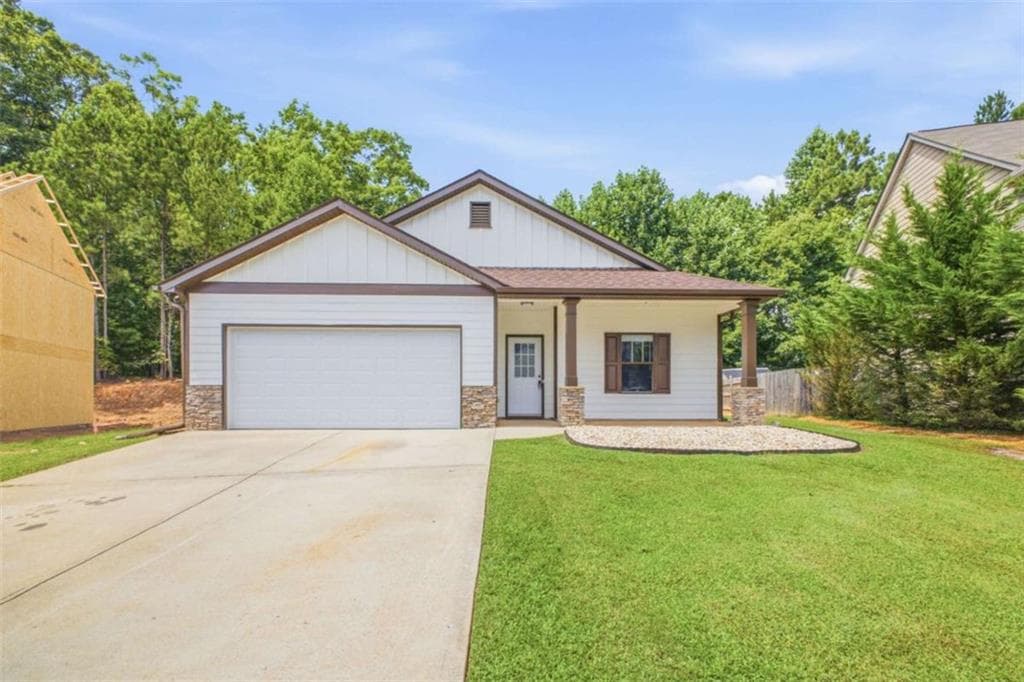 4 bedroom, 2 bathroom, 2,115 sq ft single family residence for sale at 752 Stable View Loop, Dallas, GA 30132 — photo 4