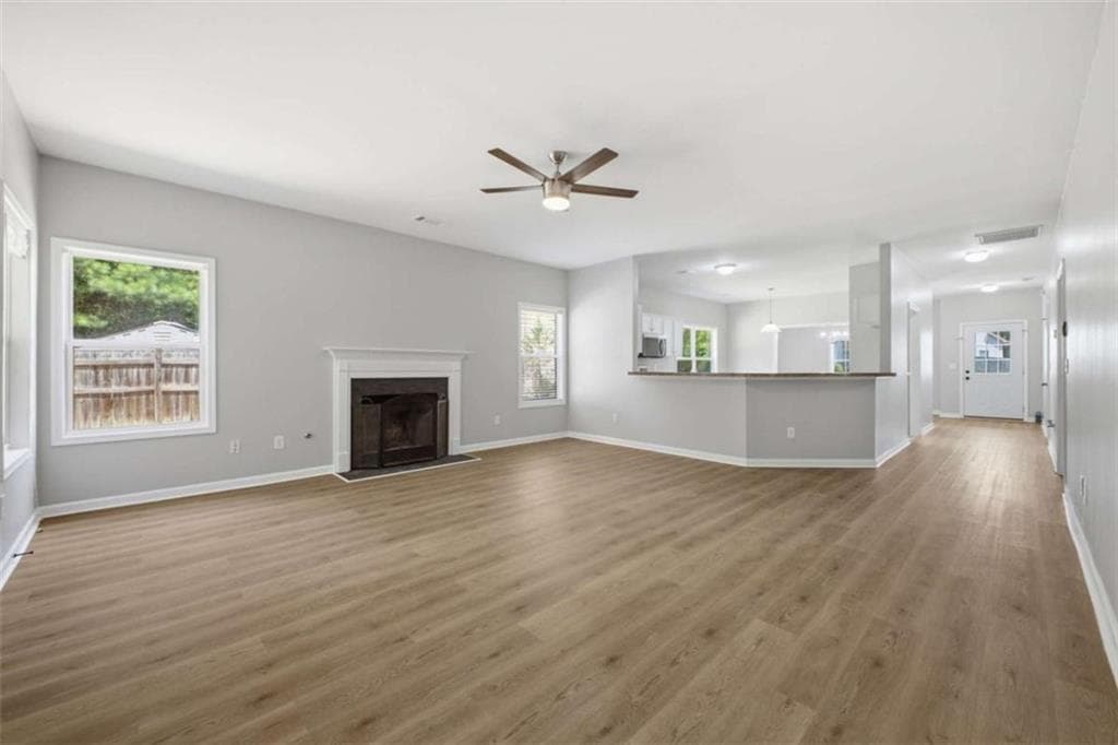 4 bedroom, 2 bathroom, 2,115 sq ft single family residence for sale at 752 Stable View Loop, Dallas, GA 30132 — photo 9