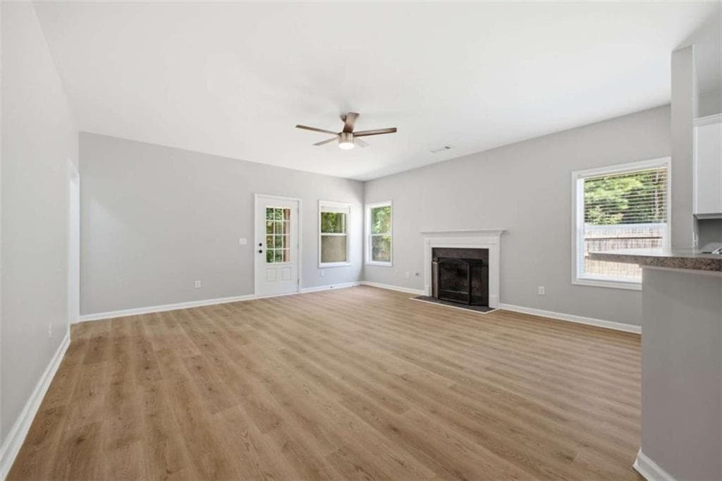 4 bedroom, 2 bathroom, 2,115 sq ft single family residence for sale at 752 Stable View Loop, Dallas, GA 30132 — photo 10
