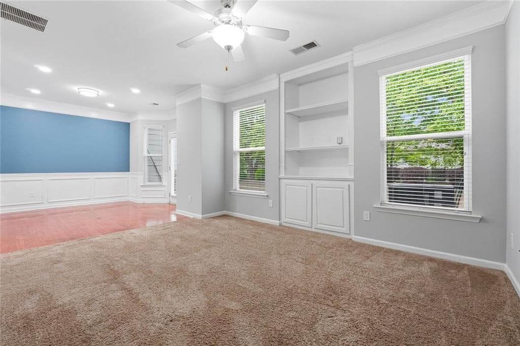 3 bedroom, 3 bathroom, 1,690 sq ft townhouse for sale at 209 Parc View Lane, Woodstock, GA 30188 — photo 3