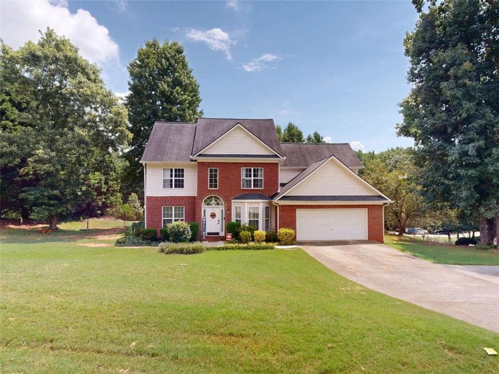 5 bedroom, 3 bathroom, 2,085 sq ft single family residence for sale at 209 Bonnie Sue Drive, Villa Rica, GA 30180 — photo 3