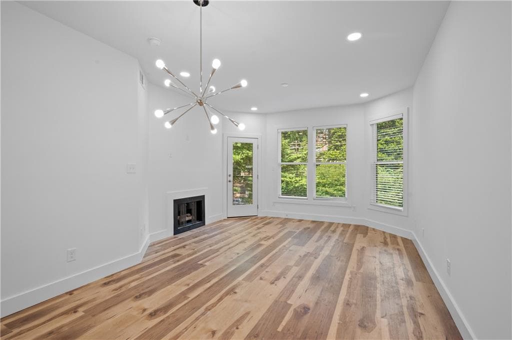1 bedroom, 1 bathroom, 1,000 sq ft apartment for rent at 855 Piedmont Avenue 1A, Atlanta, GA 30308 for $1,795 a month — photo 4
