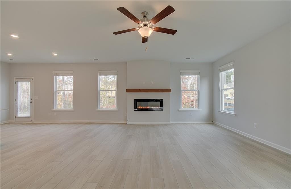 4 bedroom, 4 bathroom, 2,724 sq ft single family residence for sale at 35 Barge Lane, Covington, GA 30016 — photo 9