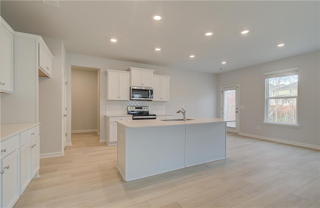 4 bedroom, 4 bathroom, 2,724 sq ft single family residence for sale at 35 Barge Lane, Covington, GA 30016 — photo 10