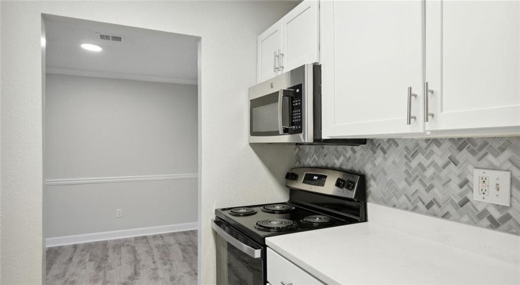 3 bedroom, 2 bathroom, 1,415 sq ft apartment for rent at 100 Pinhurst Drive 1131L, Atlanta, GA 30339 for $2,038 a month — photo 1 of 37