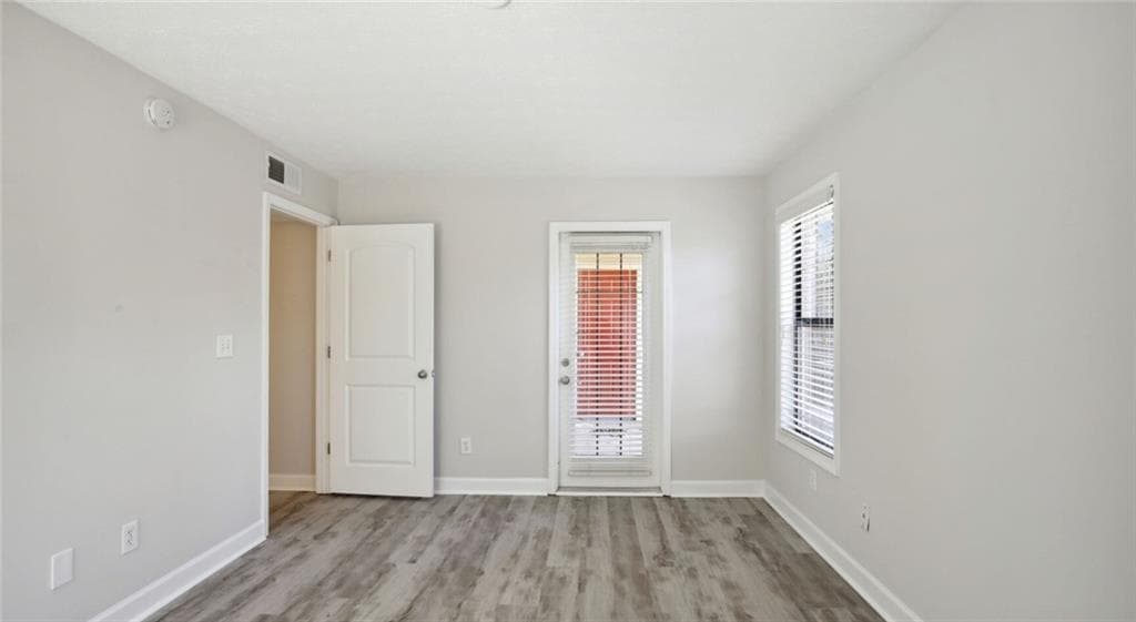 3 bedroom, 2 bathroom, 1,415 sq ft apartment for rent at 100 Pinhurst Drive 1131L, Atlanta, GA 30339 for $2,038 a month — photo 9