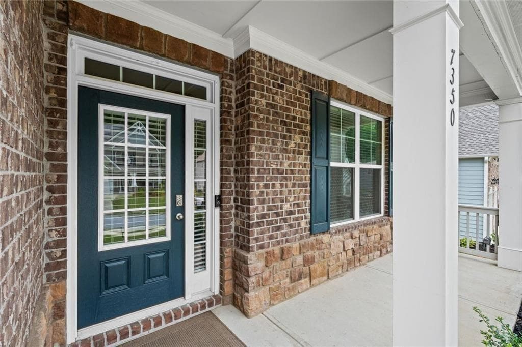 4 bedroom, 3 bathroom, 3,180 sq ft single family residence for sale at 7350 Rambling Vale, Cumming, GA 30028 — photo 5